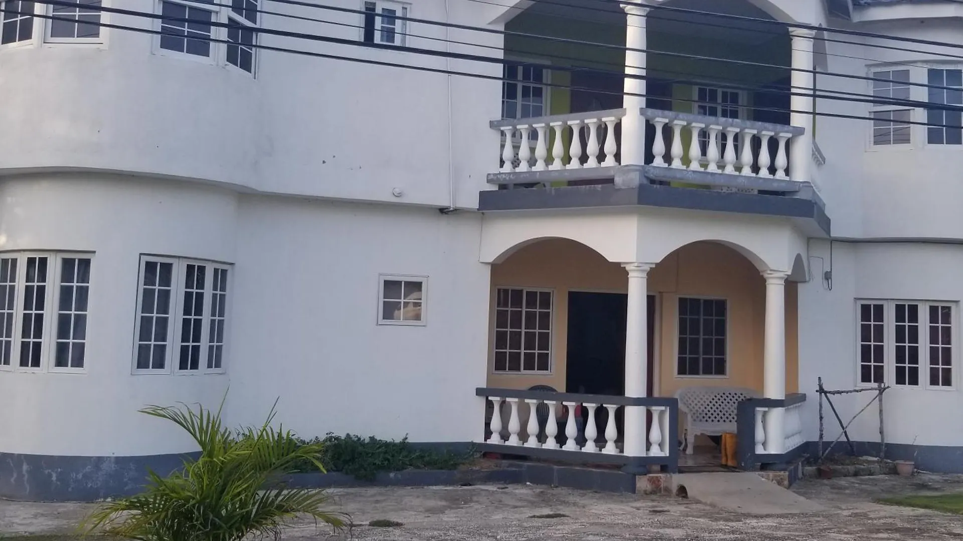 Veronica Homestay Lucea Jamaica