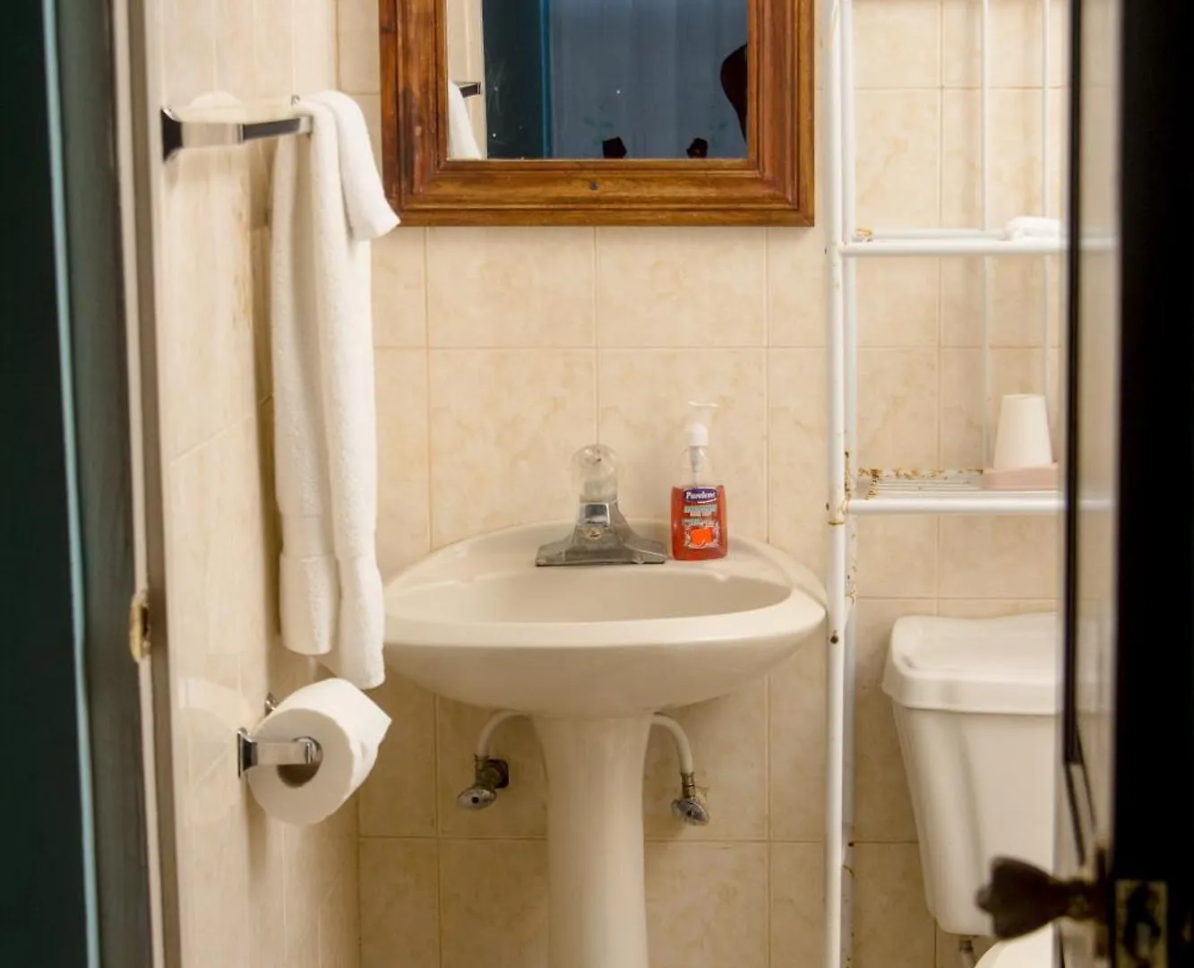 Apartment Veronica Homestay Lucea Jamaica