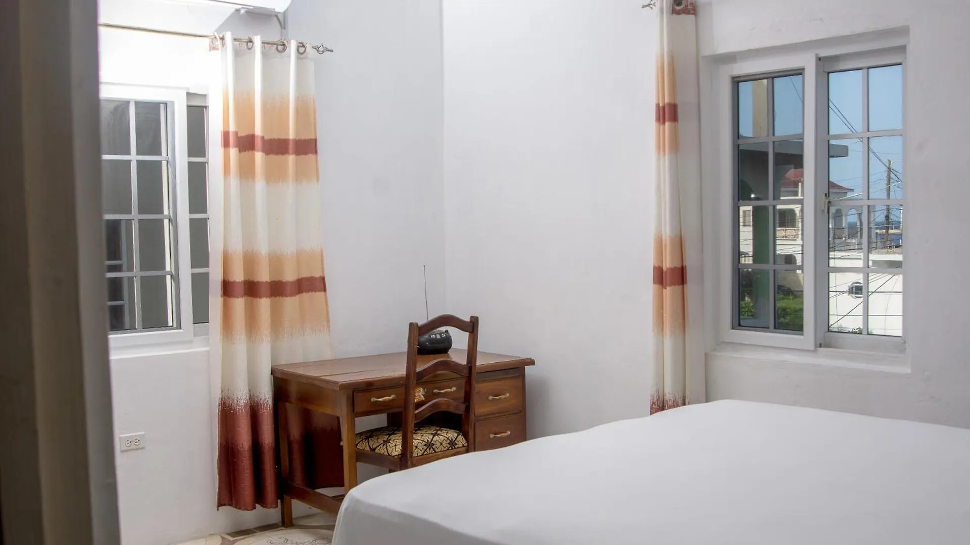 Veronica Homestay Lucea Jamaica Apartment
